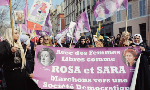 Marche. Féministes de Marseille au Kurdistan